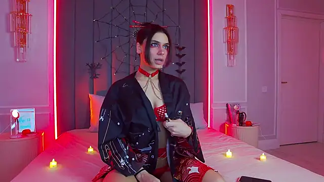 Snapshot of VioletAsh chatting on October 27, 4:57 am VioletAsh online show from October 27, 4:57 am