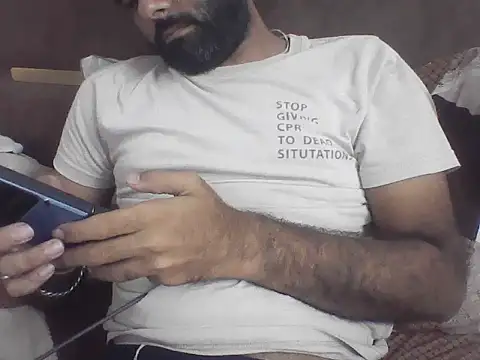 Snapshot of joshisdwe chatting on September 12, 6:07 pm joshisdwe online show from September 12, 6:07 pm