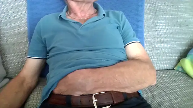 velikifant7 online show from May 18, 4:12 pm