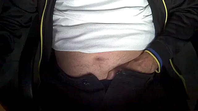 Snapshot of velikifant7 chatting on February 8, 6:00 am velikifant7 online show from February 8, 6:00 am