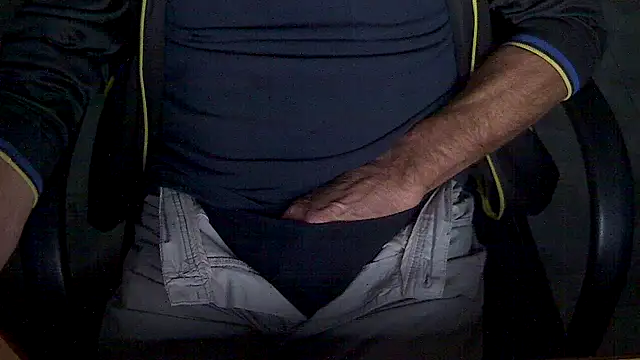 velikifant7 online show from November 30, 5:41 am