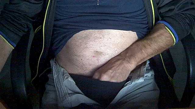 velikifant7 online show from November 29, 5:29 am