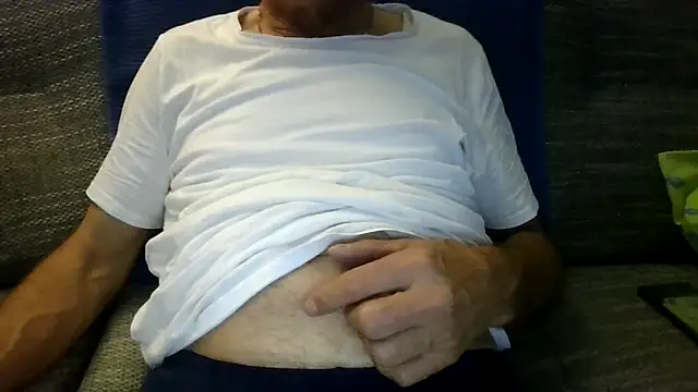 velikifant7 online show from November 30, 7:36 pm