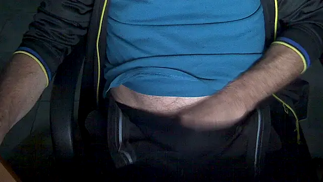 velikifant7 online show from April 4, 3:57 am