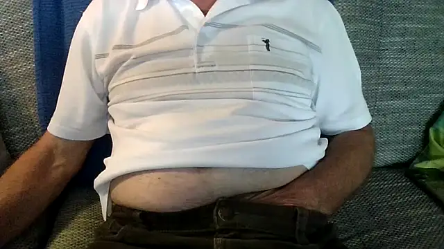 velikifant7 online show from April 10, 1:51 pm