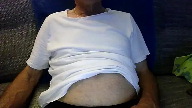 velikifant7 online show from November 16, 7:18 pm