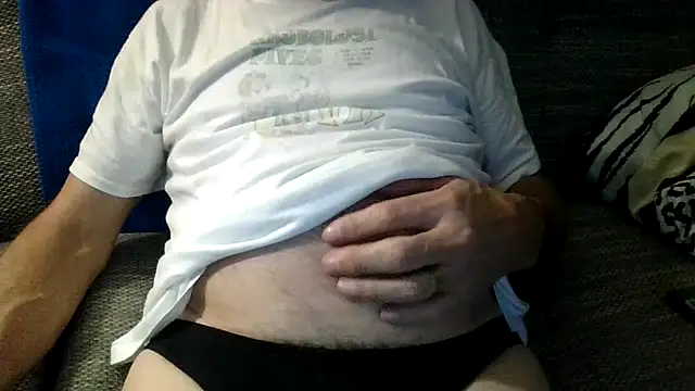 Snapshot of velikifant7 chatting on January 31, 7:12 pm velikifant7 online show from January 31, 7:12 pm