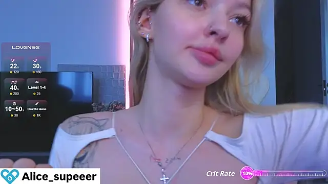 Snapshot of Alice_super_ chatting on November 20, 8:59 am Alice super online show from November 20, 8:59 am