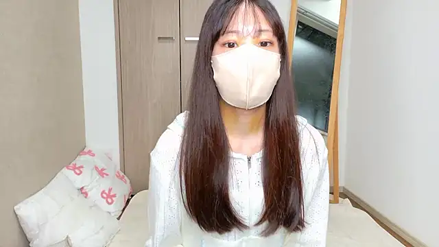 riri  nyan o0 online show from April 14, 11:04 am