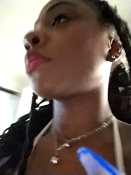 Snapshot of Astergray21 chatting on November 5, 1:03 pm Astergray21 online show from November 5, 1:03 pm