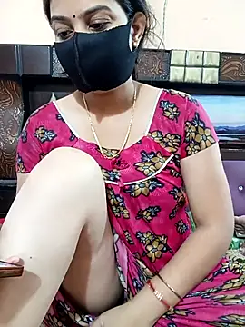 Priyanka Pal online show from June 18, 12:42 am