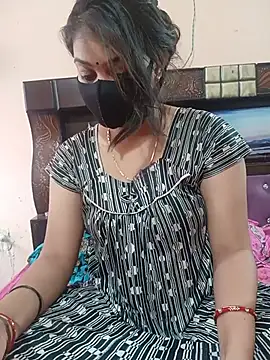 Priyanka Pal online show from May 15, 2:42 am