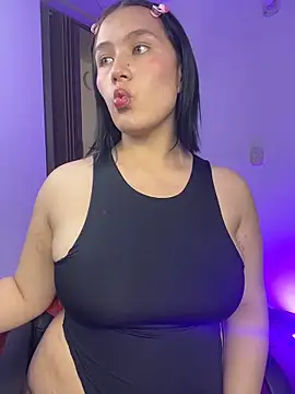 Candy Velvet online show from April 16, 9:15 pm