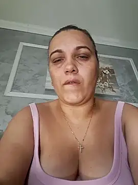 Snapshot of PalomaDesireee chatting on September 23, 6:20 am PalomaDesireee online show from September 23, 6:20 am