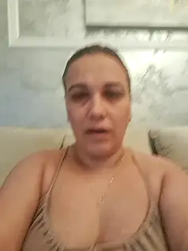 Snapshot of PalomaDesireee chatting on September 19, 4:05 am PalomaDesireee online show from September 19, 4:05 am