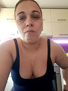 Snapshot of PalomaDesireee chatting on September 24, 6:20 am PalomaDesireee online show from September 24, 6:20 am