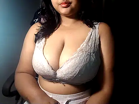 PatnakiRitu1 online show from January 13, 3:32 am