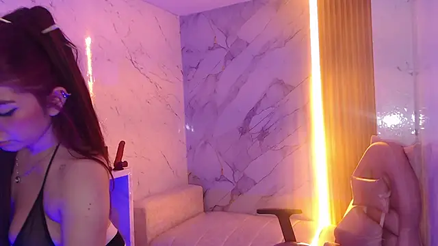 Sophia tf online show from November 20, 7:58 pm