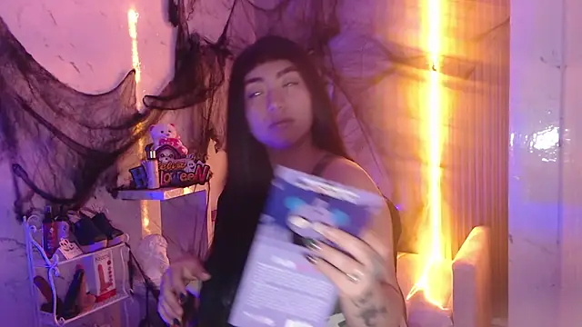 Sophia tf online show from October 30, 1:31 pm