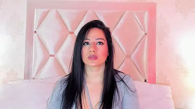 Snapshot of SeleneCarter chatting on June 6, 2:17 am SeleneCarter online show from June 6, 2:17 am