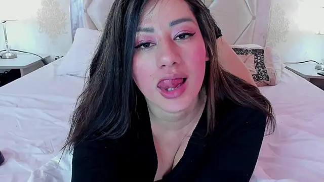 SeleneCarter online show from December 15, 10:04 pm