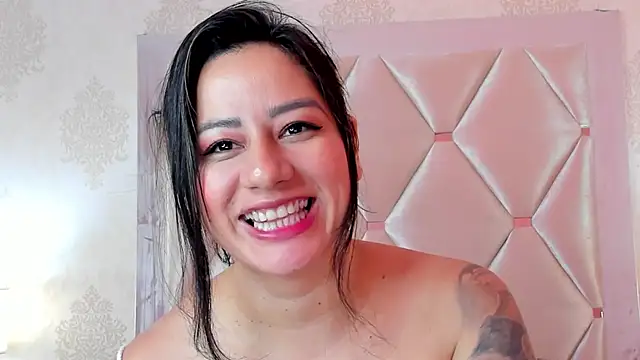 SeleneCarter online show from December 5, 8:17 pm