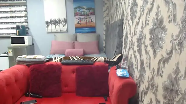 Snapshot of SweetPortableAmber chatting on June 13, 1:09 pm SweetPortableAmber online show from June 13, 1:09 pm