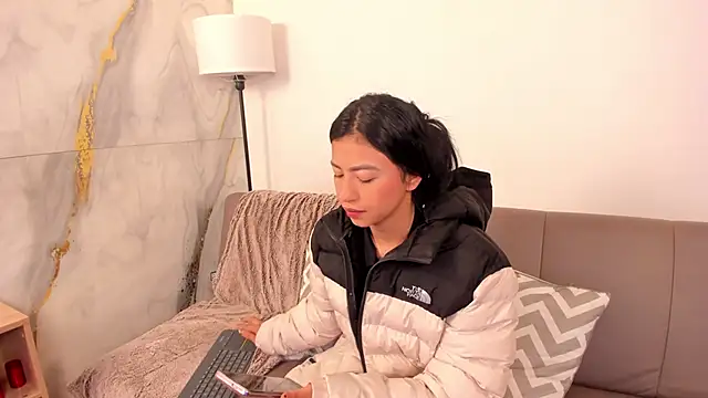 Snapshot of Tiffany_Nm chatting on February 24, 12:50 pm Tiffany Nm online show from February 24, 12:50 pm