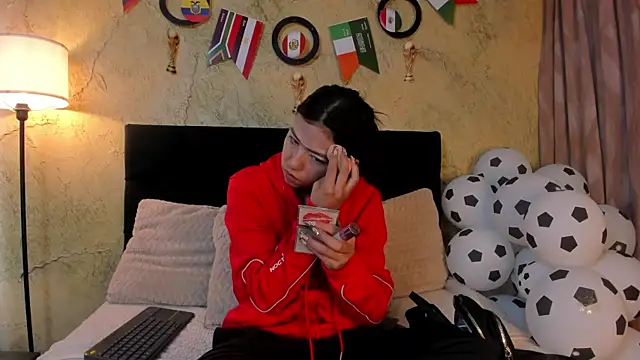 Snapshot of Tiffany_Nm chatting on July 3, 3:18 pm Tiffany Nm online show from July 3, 3:18 pm