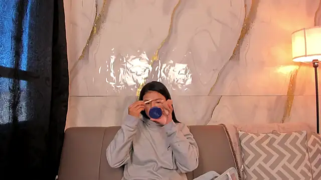 Snapshot of Tiffany_Nm chatting on April 22, 1:29 pm Tiffany Nm online show from April 22, 1:29 pm