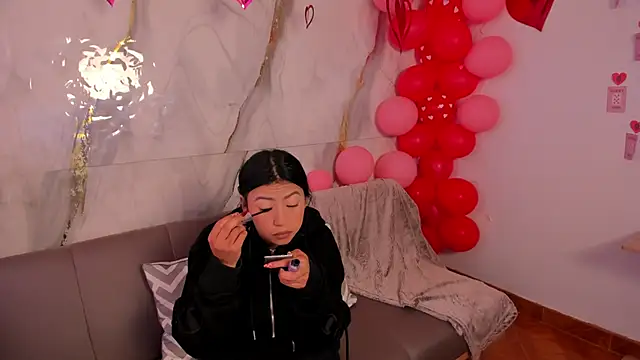 Snapshot of Tiffany_Nm chatting on February 19, 1:08 pm Tiffany Nm online show from February 19, 1:08 pm