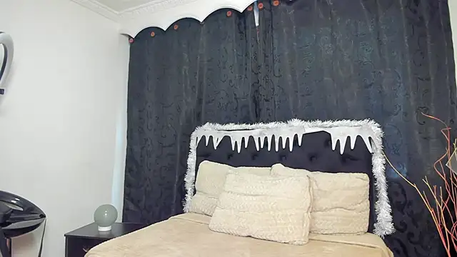 Tiffany Nm online show from November 28, 4:18 pm