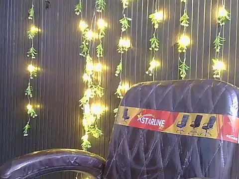 Exotic Shikha online show from December 18, 11:03 am