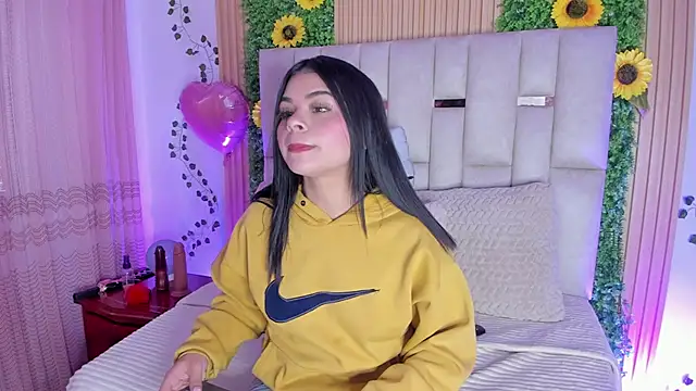 Snapshot of Jade_Nmm chatting on September 25, 1:17 pm Jade Nmm online show from September 25, 1:17 pm