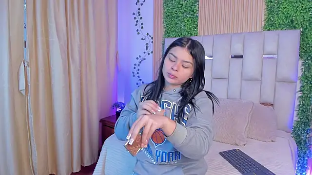 Jade Nmm online show from February 7, 1:08 pm