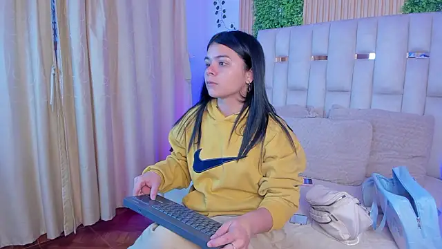 Jade Nmm online show from January 17, 1:15 pm