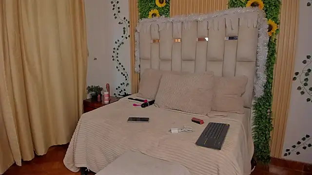 Jade Nmm online show from November 15, 1:04 pm