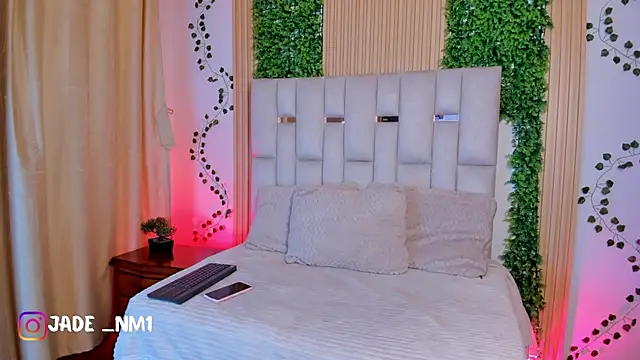 Jade Nmm online show from February 23, 12:50 pm