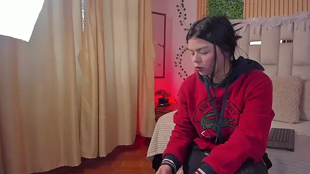 Jade Nmm online show from December 15, 1:39 pm