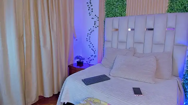 Jade Nmm online show from February 12, 12:38 pm