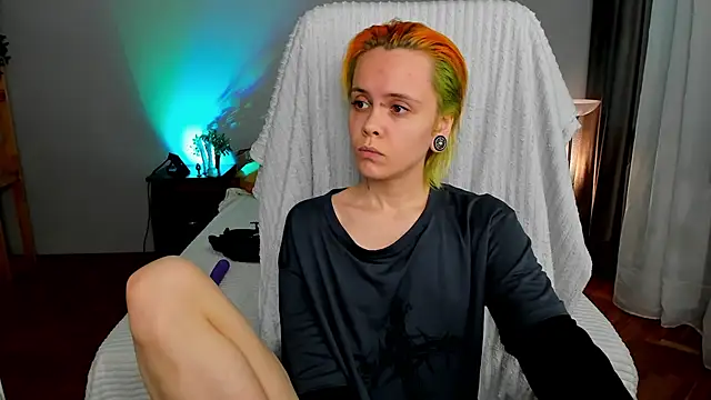 Snapshot of sweet_posya chatting on September 19, 7:34 am sweet posya online show from September 19, 7:34 am