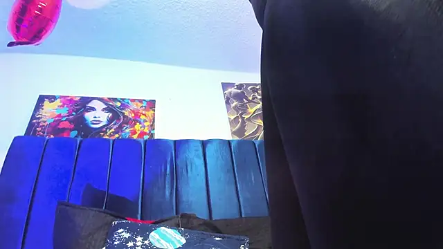 Snapshot of Hanna_wish chatting on November 14, 1:15 pm Hanna wish online show from November 14, 1:15 pm