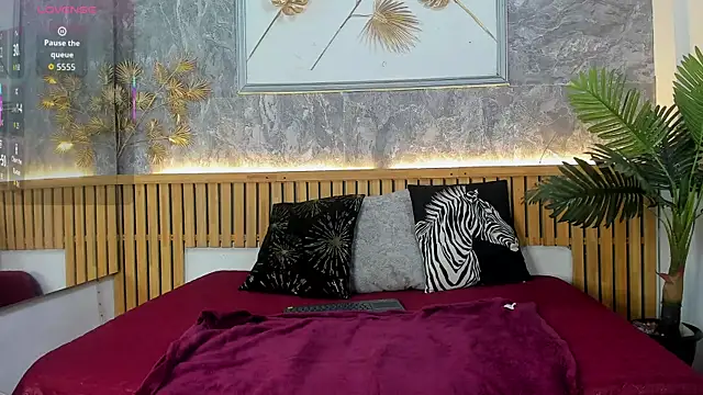 princequinn  online show from September 29, 7:52 pm