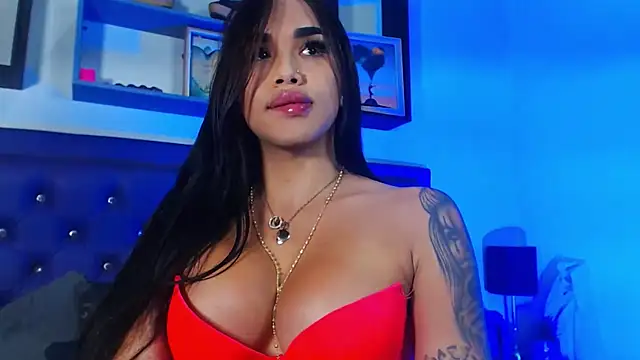 Snapshot of alejadolly chatting on January 8, 7:42 pm alejadolly online show from January 8, 7:42 pm