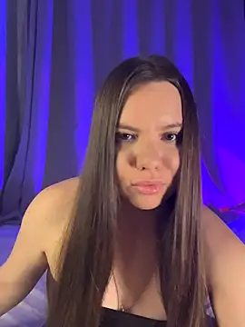 Chloe loo online show from September 20, 6:57 pm