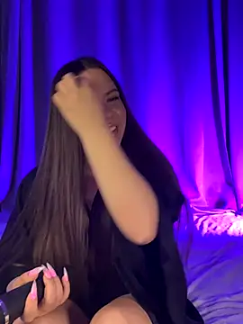 Chloe loo online show from September 19, 6:56 pm