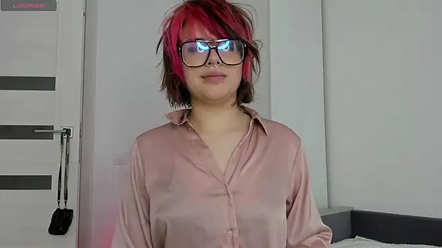 VerniceEngelking online show from June 26, 6:41 am
