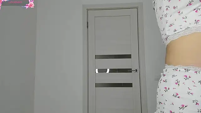 VerniceEngelking online show from May 7, 6:28 am