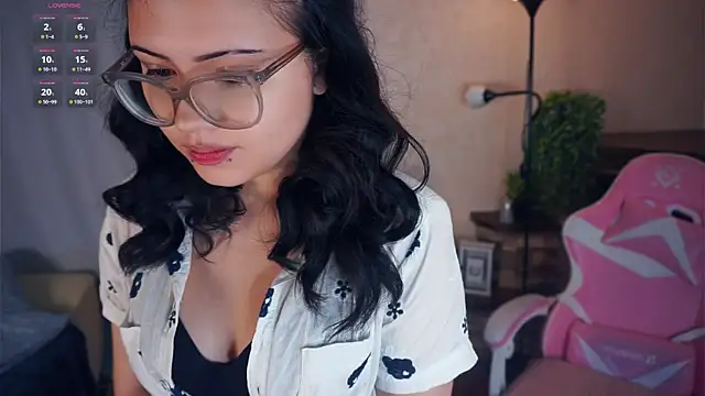 VerniceEngelking online show from October 24, 5:06 am