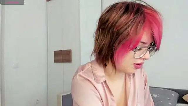 VerniceEngelking online show from June 20, 6:18 am